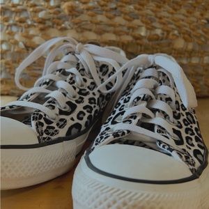 Leopard Print Chick Taylor Converse